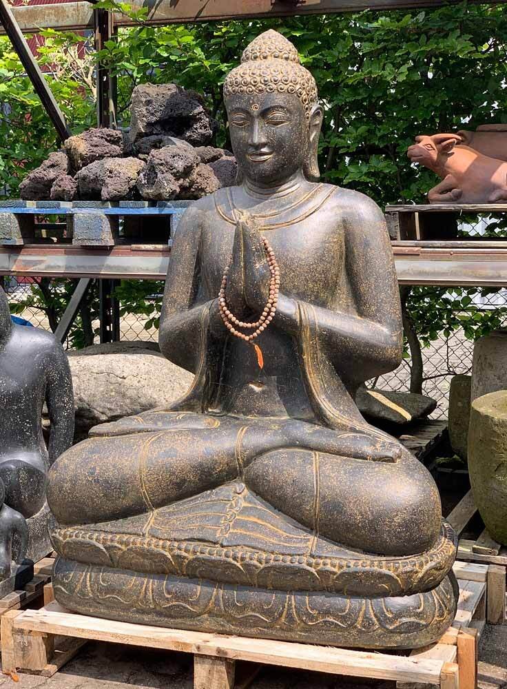 Buddha Figur XXL 150 cm Groß Sitzend Gruß Frostfest Garten Statue Anthrazit-Rost